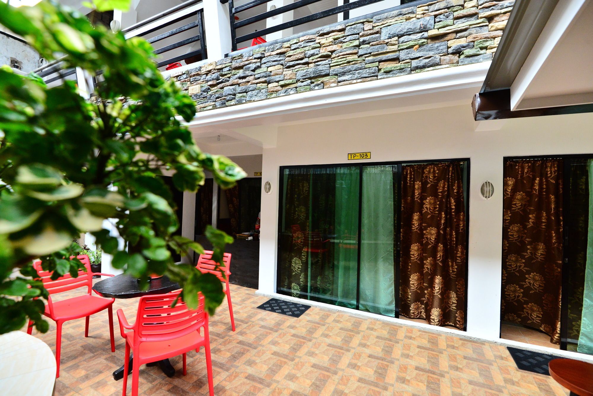 Travellers Pad Boracay Hostel Balabag  Luaran gambar