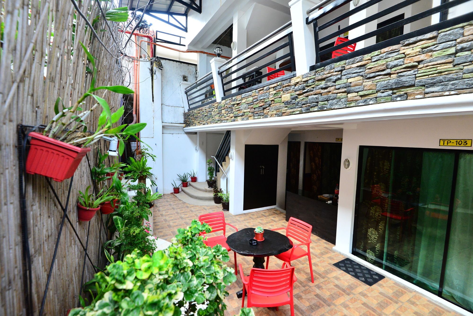 Travellers Pad Boracay Hostel Balabag  Luaran gambar